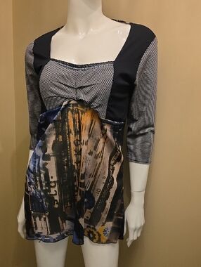 Womens Abstract Top
